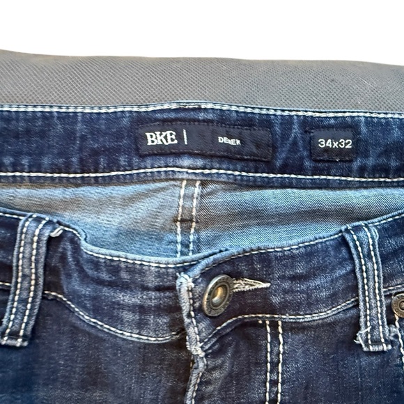 BKE Men's Bootcut Jeans - Picture 3 of 3